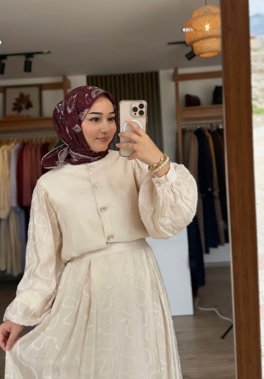 Cumhuriyet Üniversiteli Escort Bayan Duygu