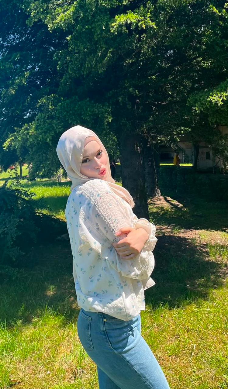 Çavdır Garaj Bayan Escort Odalya